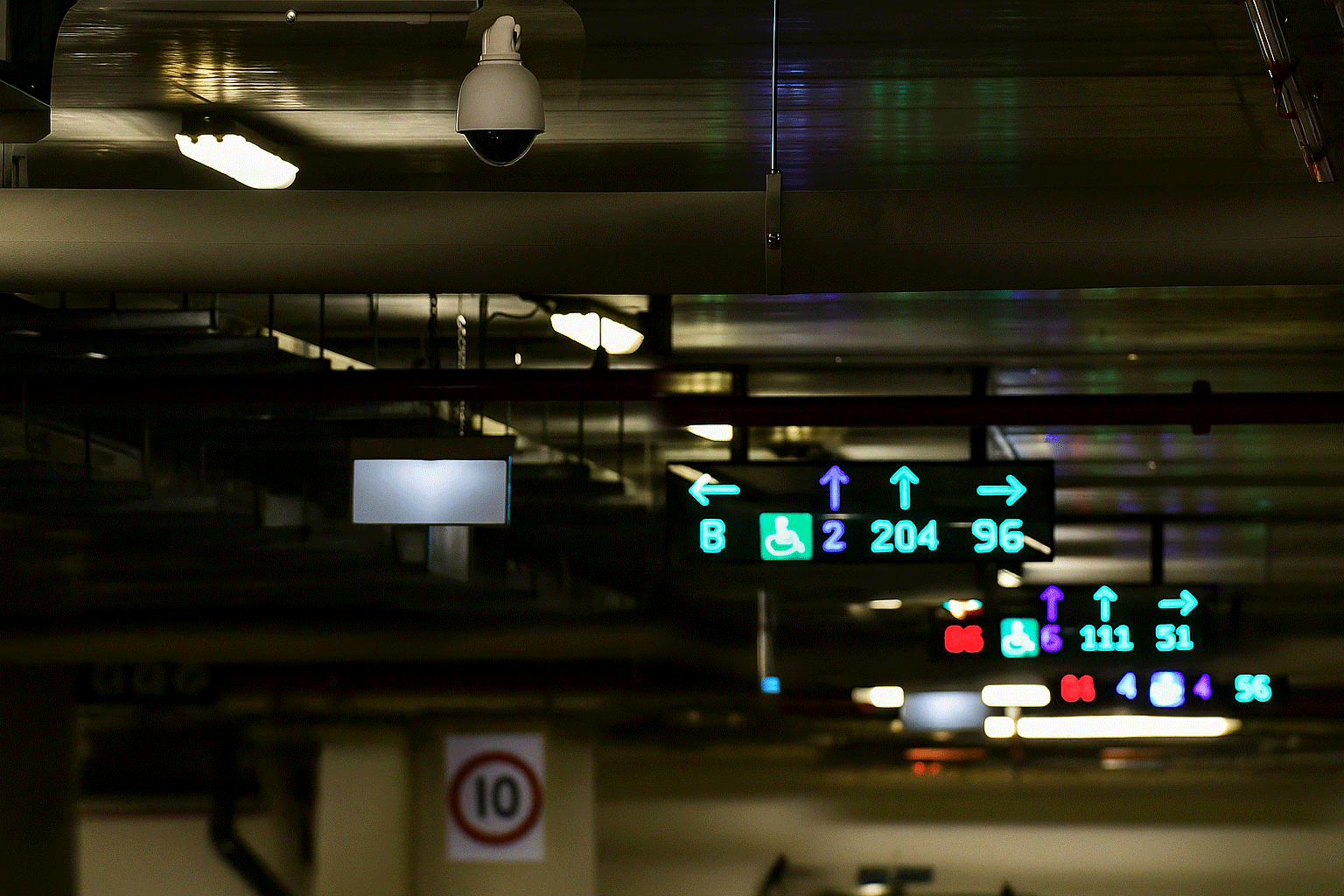 LED Screens for Lane Availability